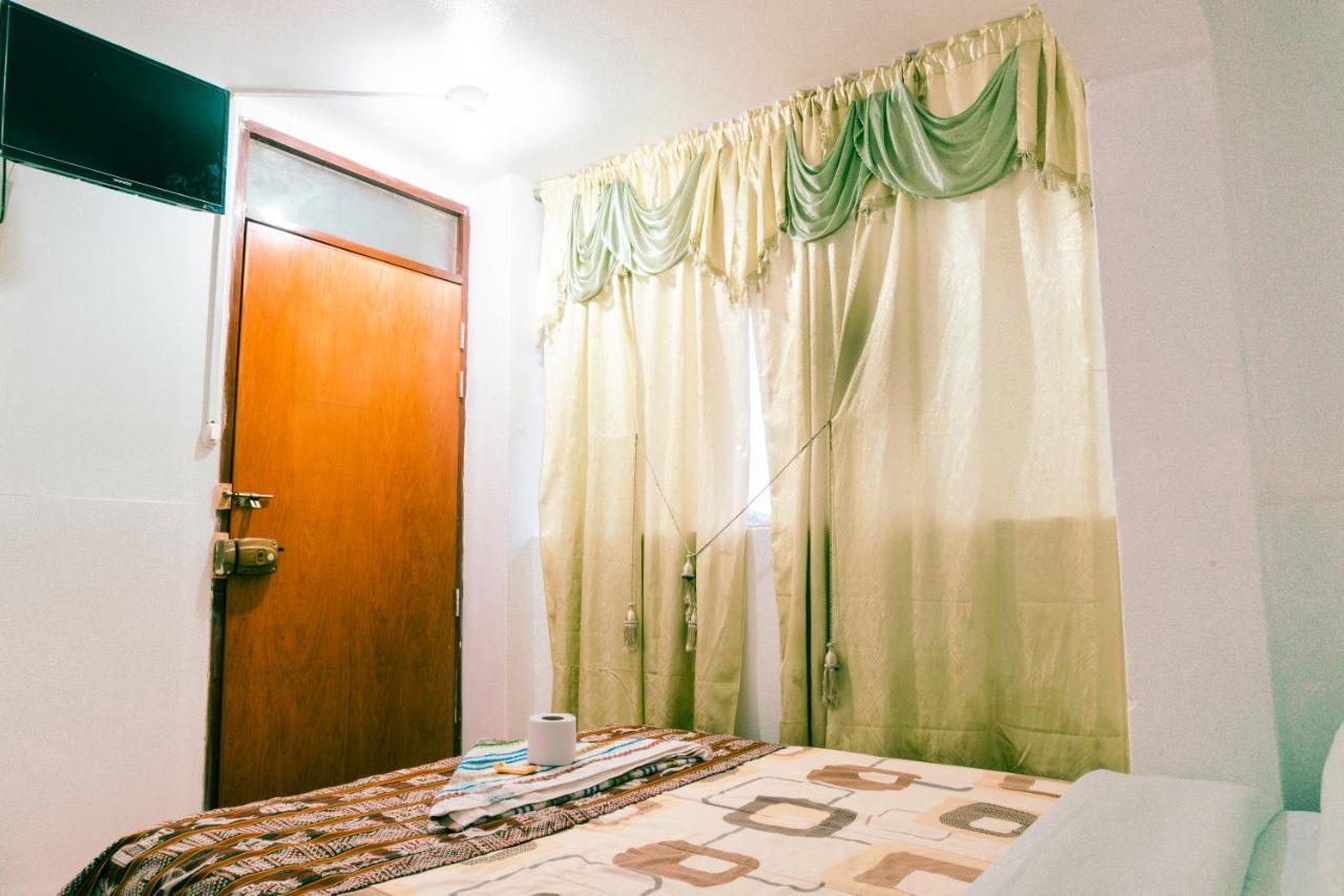 Hostal Mi Peru ชาชาโปยาส ภายนอก รูปภาพ