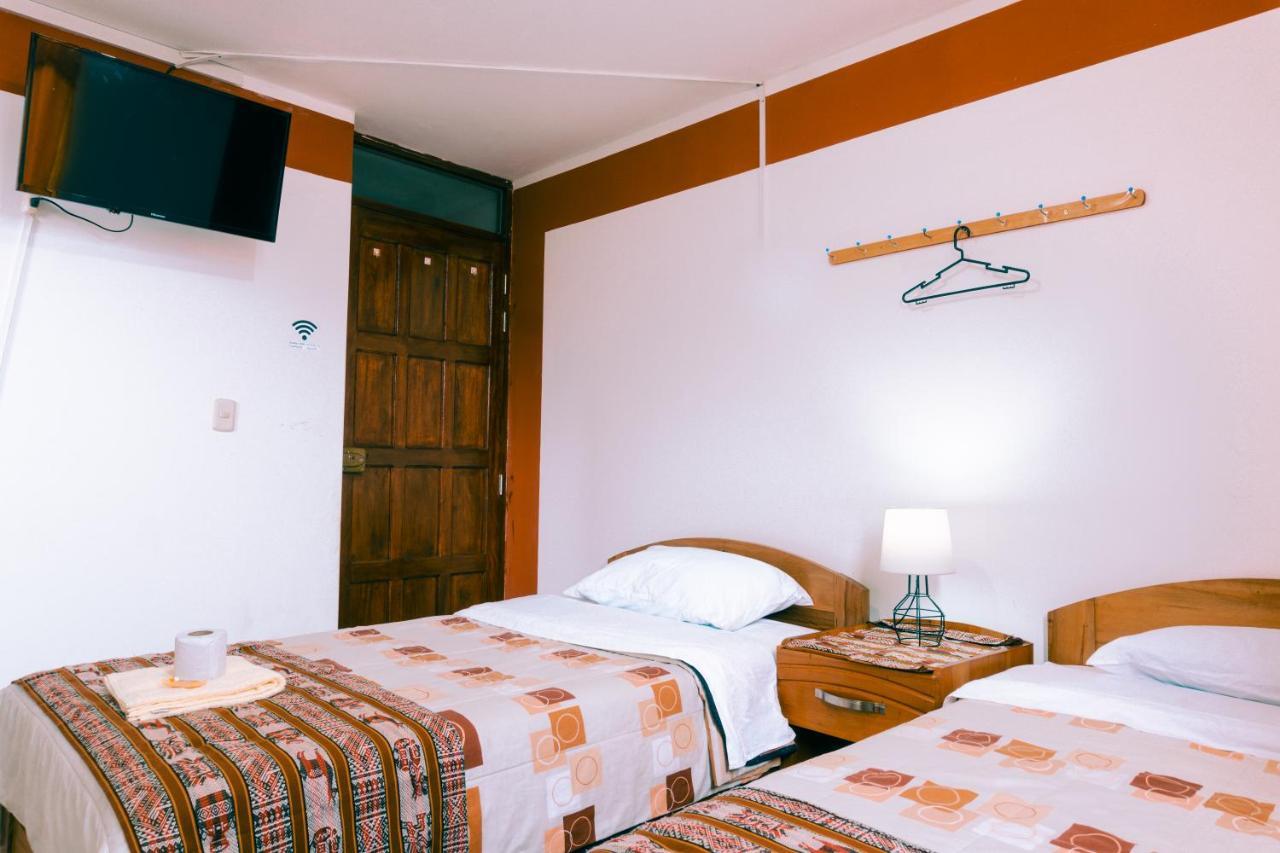 Hostal Mi Peru ชาชาโปยาส ภายนอก รูปภาพ