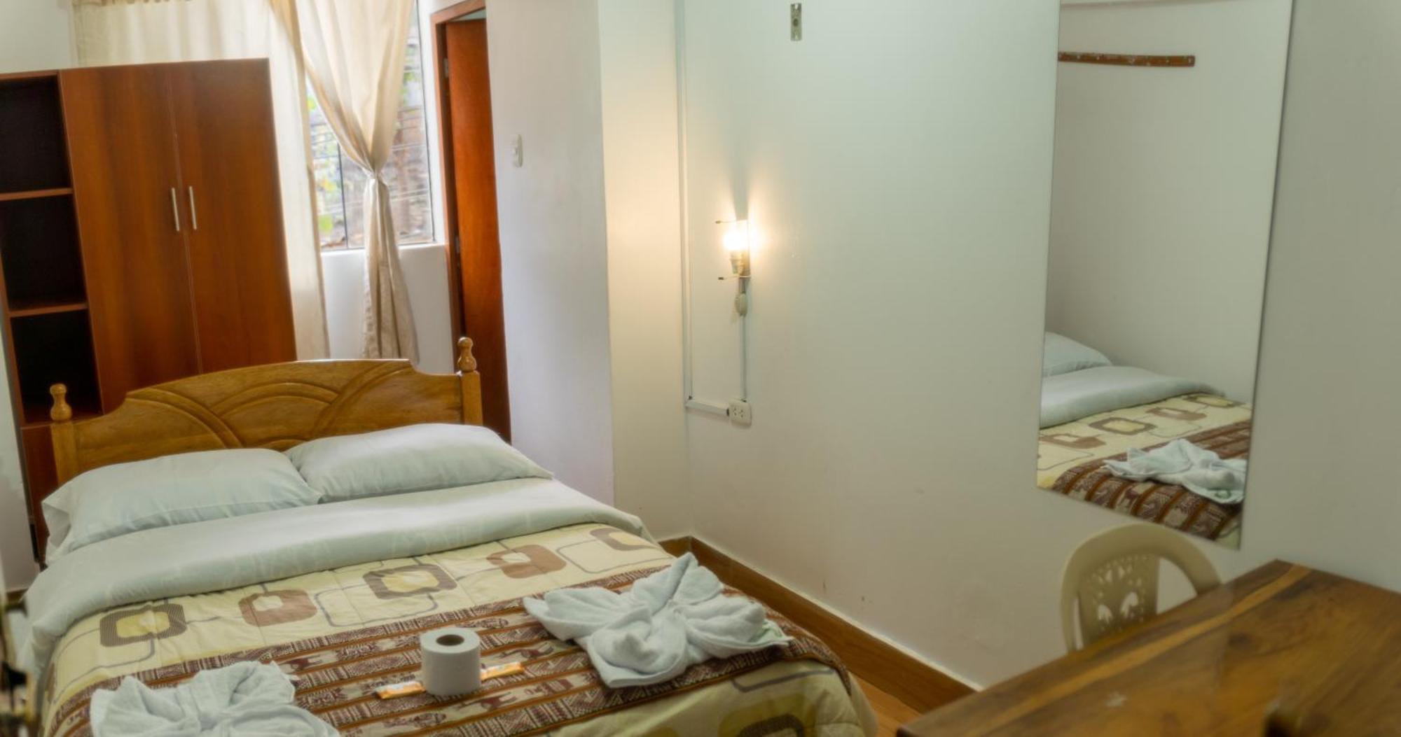 Hostal Mi Peru ชาชาโปยาส ภายนอก รูปภาพ
