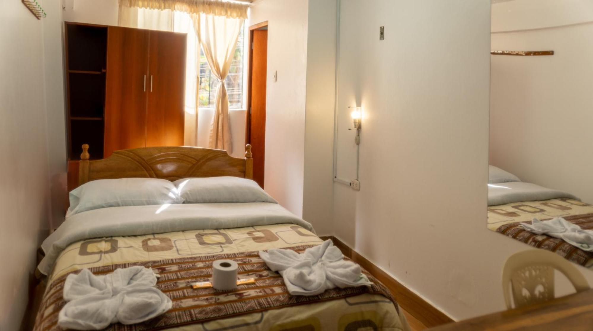 Hostal Mi Peru ชาชาโปยาส ภายนอก รูปภาพ