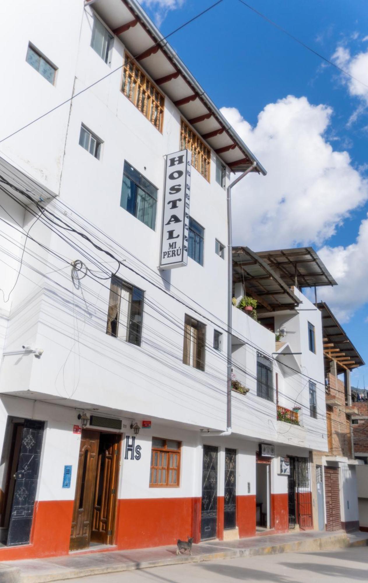 Hostal Mi Peru ชาชาโปยาส ภายนอก รูปภาพ